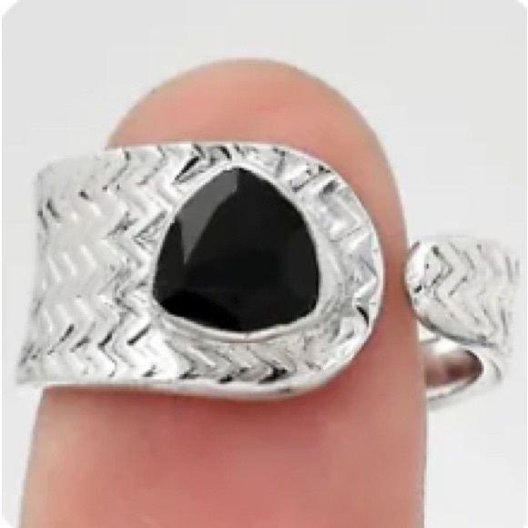 Earth Art hand crafted artisan Jewelry - Black onyx silver rings
